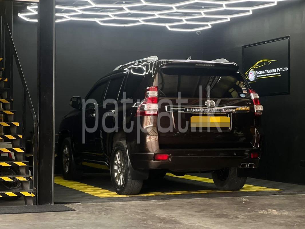 Advertisement image 6