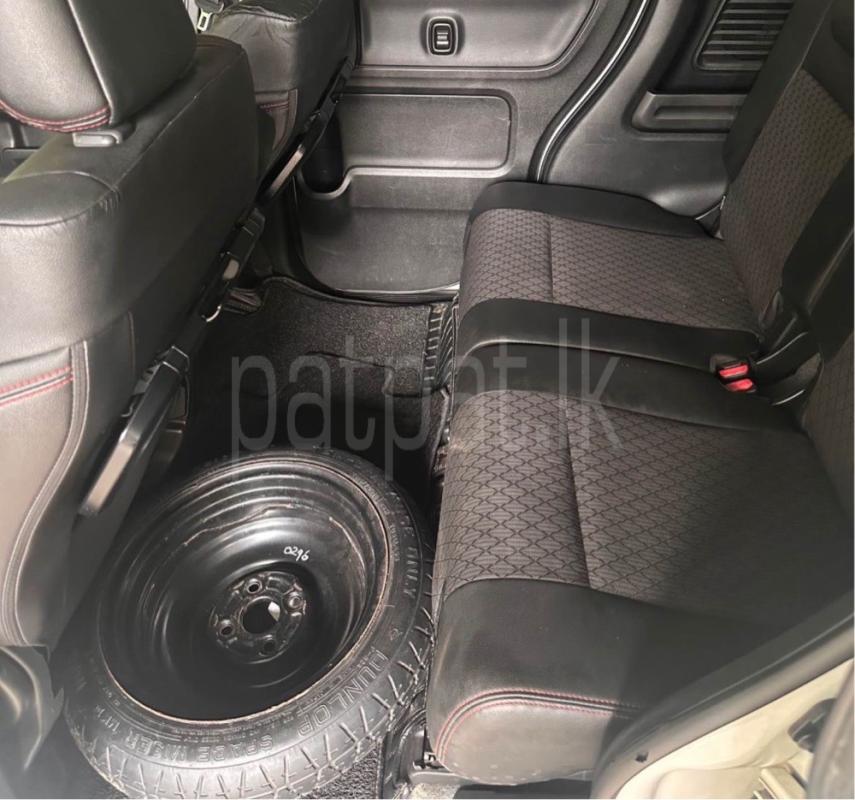 Advertisement image 6