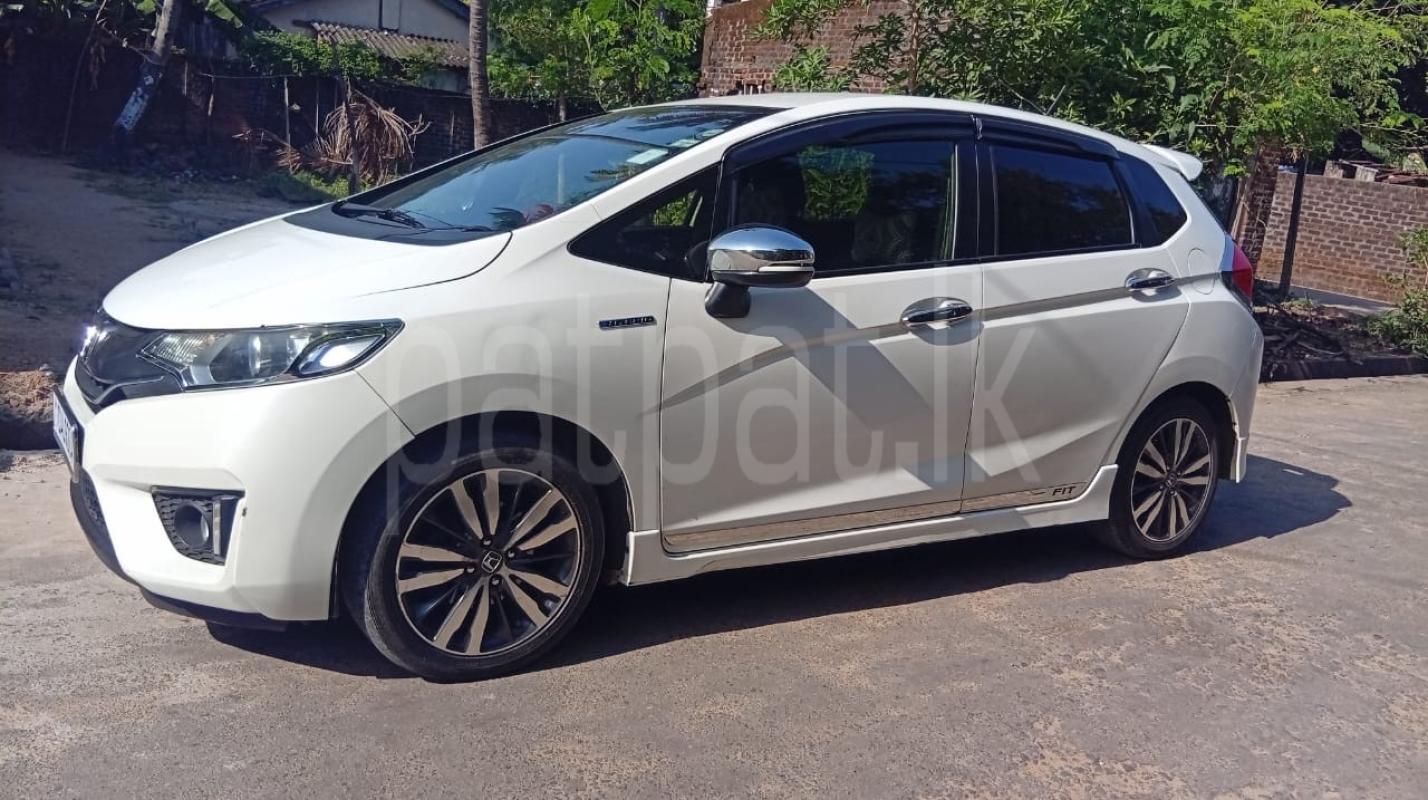 Honda Fit 2015 - Used Car sale in Sri Lanka - patpat.lk