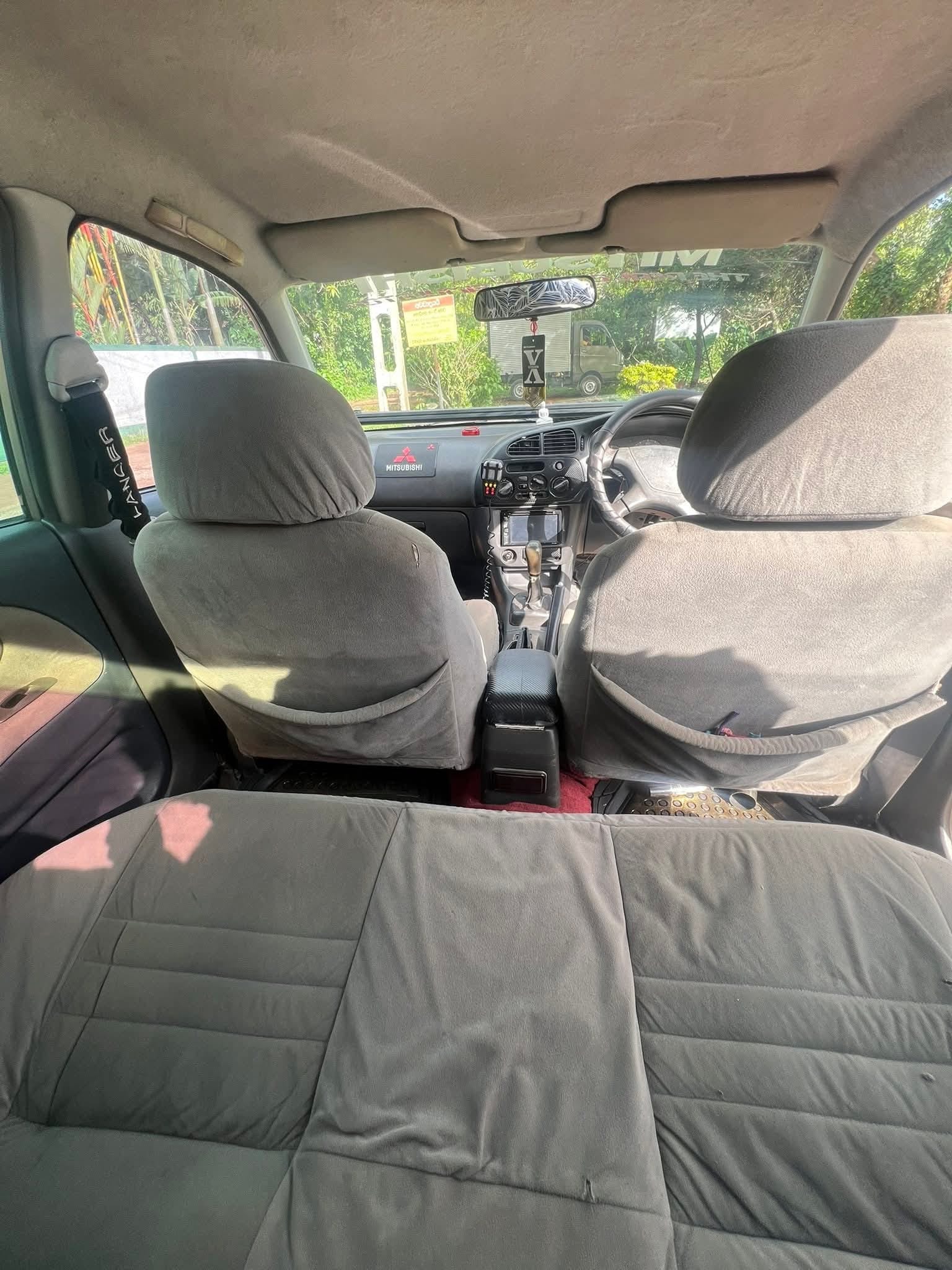 Mitsubishi Lancer 2002 - Reconditioned Car sale in Sri Lanka - patpat.lk