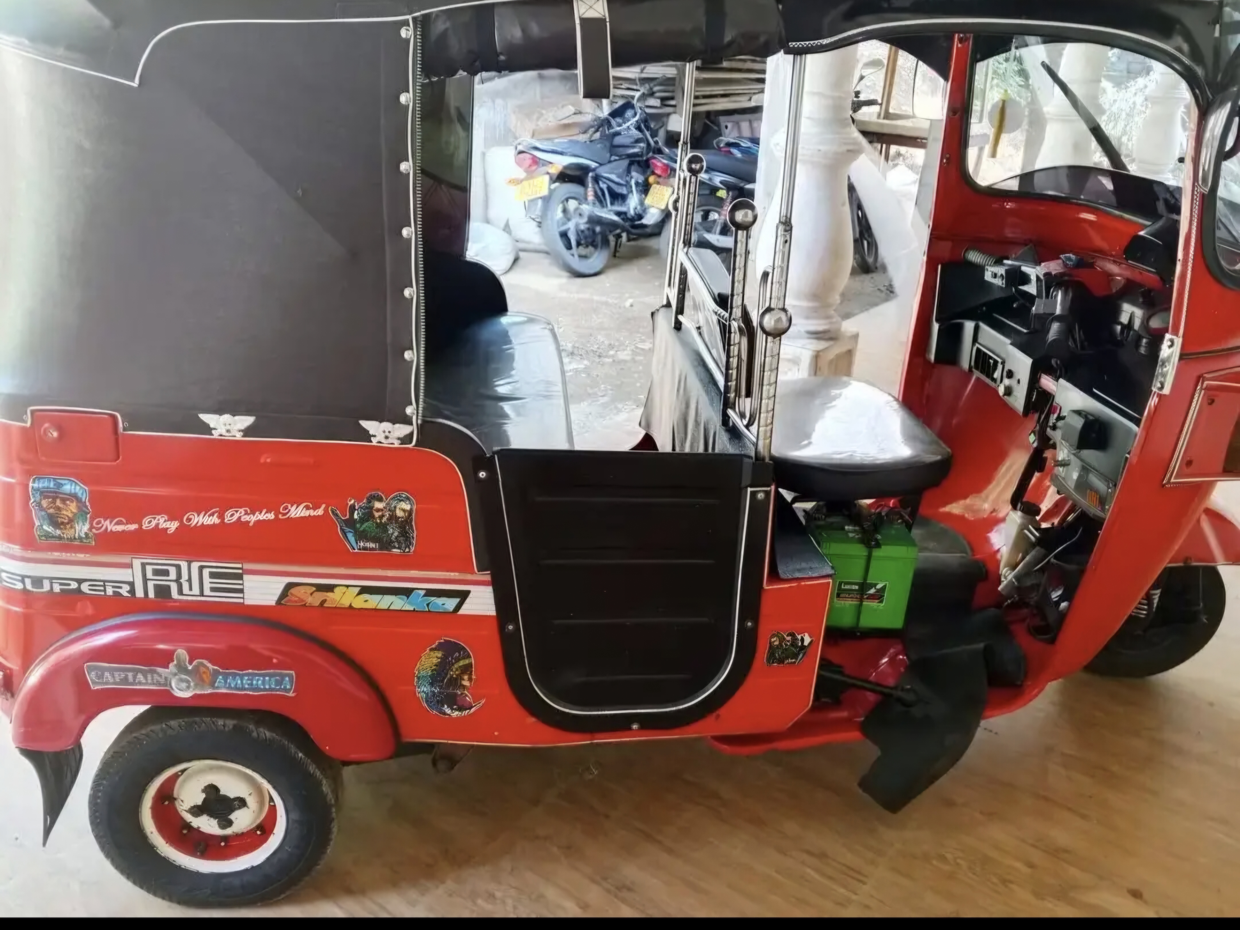 Advertisement image 3