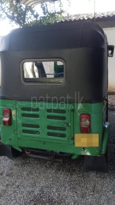 Bajaj 4 stroke 2012 - Used Three wheeler sale in Sri Lanka - patpat.lk