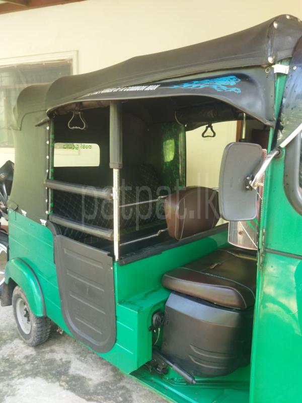 Bajaj Three Wheel 2016 - Used Three wheeler sale in Sri Lanka - patpat.lk