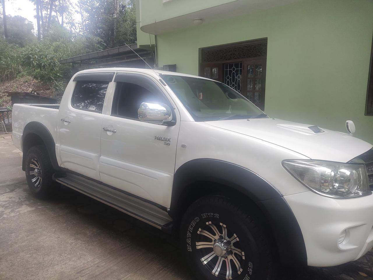 Toyota Hilux 2007 - Used Pick-up  sale in Sri Lanka - patpat.lk