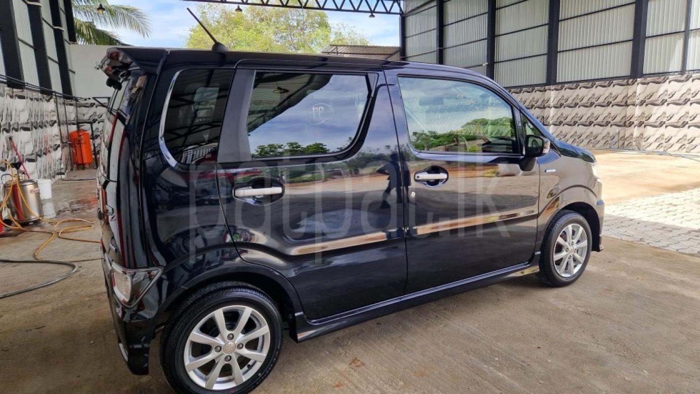 Advertisement image 3