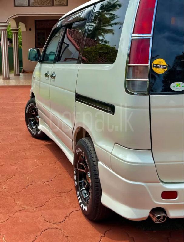 Advertisement image 6