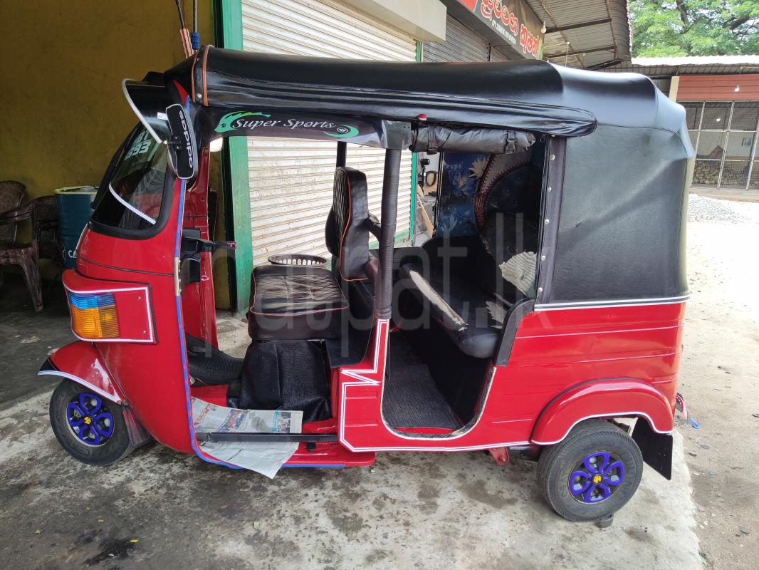 Bajaj Three Wheel 2013 - Used Three wheeler sale in Sri Lanka - patpat.lk