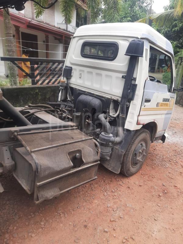 Advertisement image 4