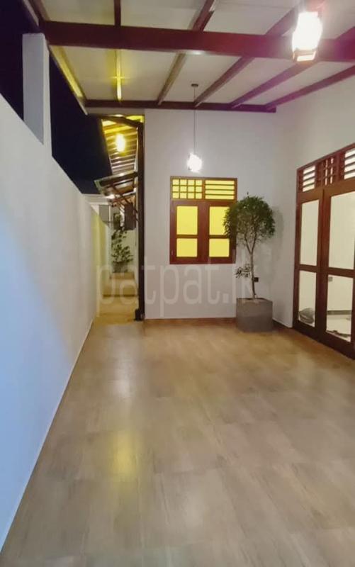 House for Sale in Athurugiriya