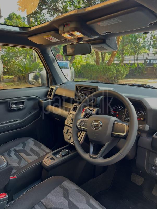 Advertisement image 6