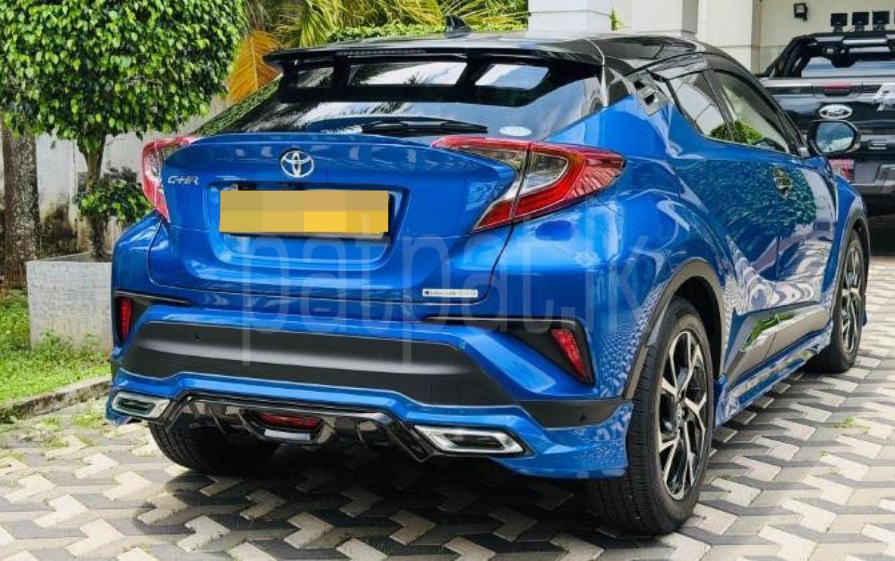 Toyota CHR 2018 - பயன்படுத்தப்பட்டது SUV sale in Sri Lanka - patpat.lk