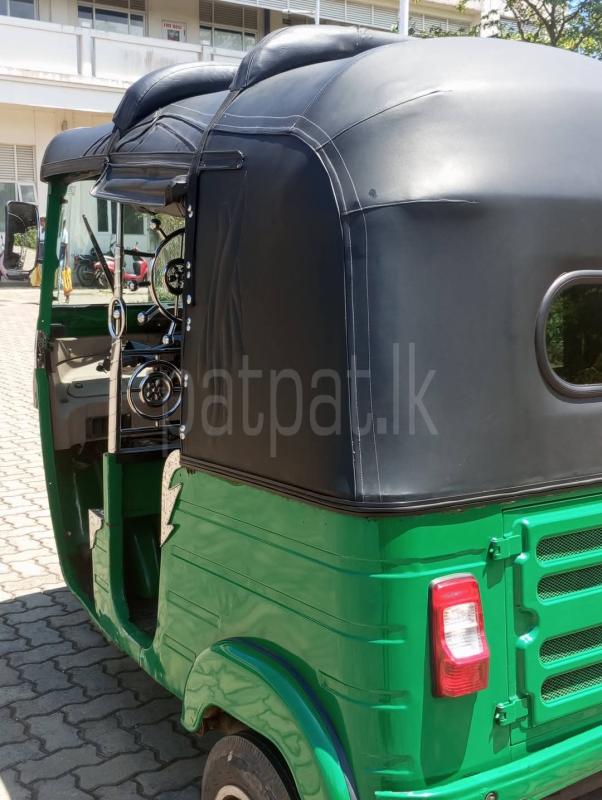 Bajaj Three Wheel 2016 - භාවිතා කරන ලද ත්‍රිරෝද රථය sale in Sri Lanka - patpat.lk