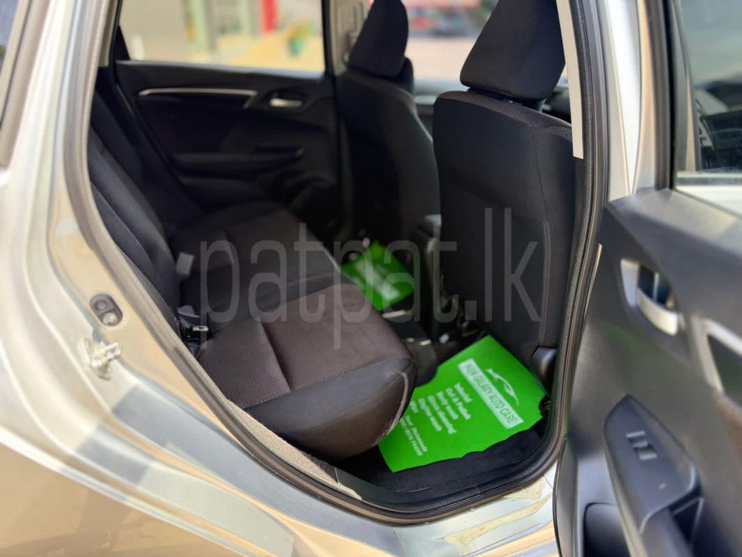 Honda Fit 2014 - பயன்படுத்தப்பட்டது கார் sale in Sri Lanka - patpat.lk