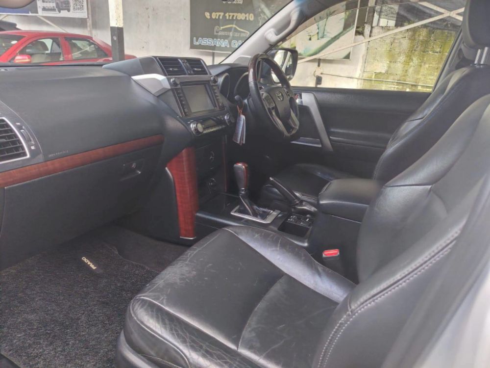 Toyota Land Cruiser 2015 - Used SUV sale in Sri Lanka - patpat.lk