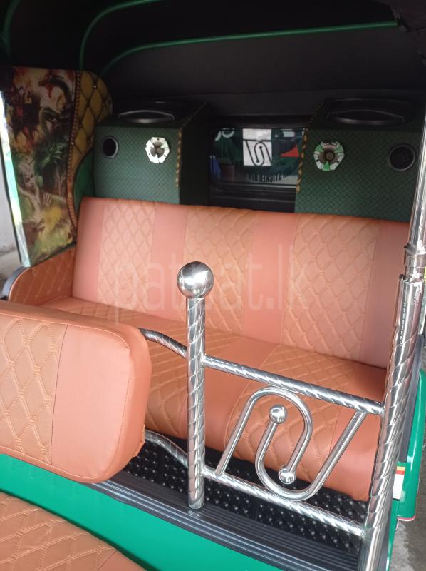 Bajaj Three Wheel 2017 - Used Three wheeler sale in Sri Lanka - patpat.lk