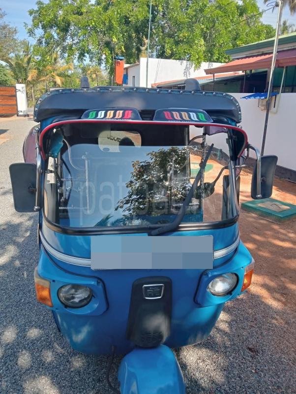 Bajaj 4 stroke 2010 - භාවිතා කරන ලද ත්‍රිරෝද රථය sale in Sri Lanka - patpat.lk