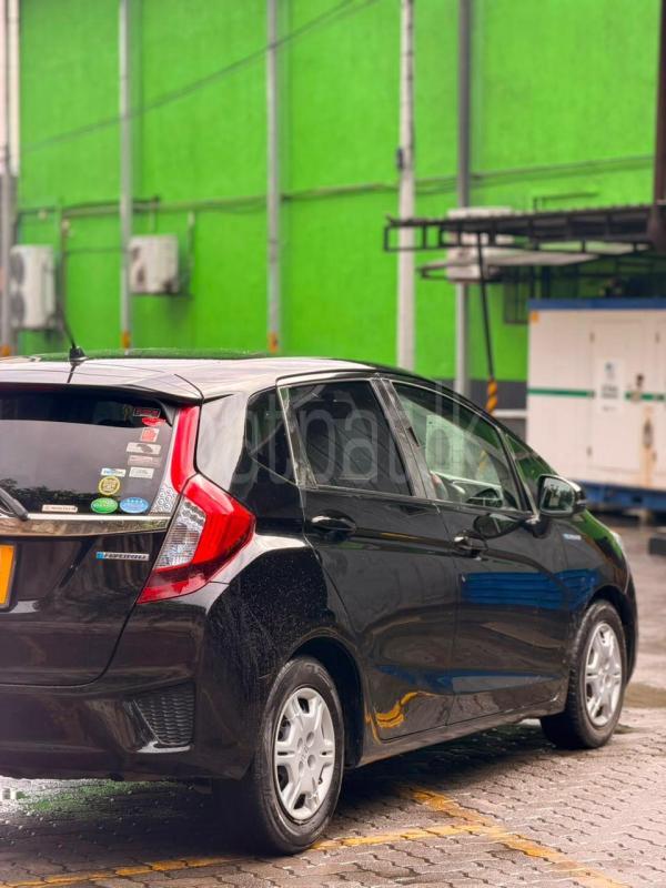 Honda Fit 2014 - பயன்படுத்தப்பட்டது கார் sale in Sri Lanka - patpat.lk