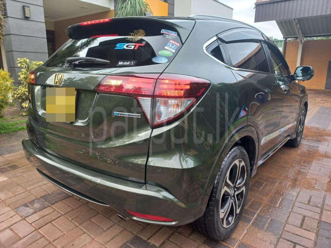 Honda Vezel 2015 - பயன்படுத்தப்பட்டது SUV sale in Sri Lanka - patpat.lk