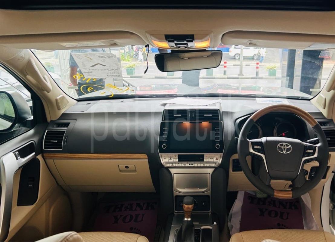 Advertisement image 6