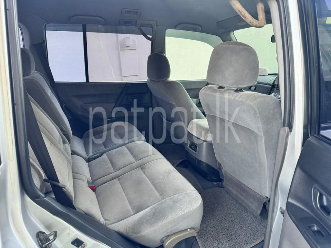 Mitsubishi Montero 2002 - Used SUV sale in Sri Lanka - patpat.lk