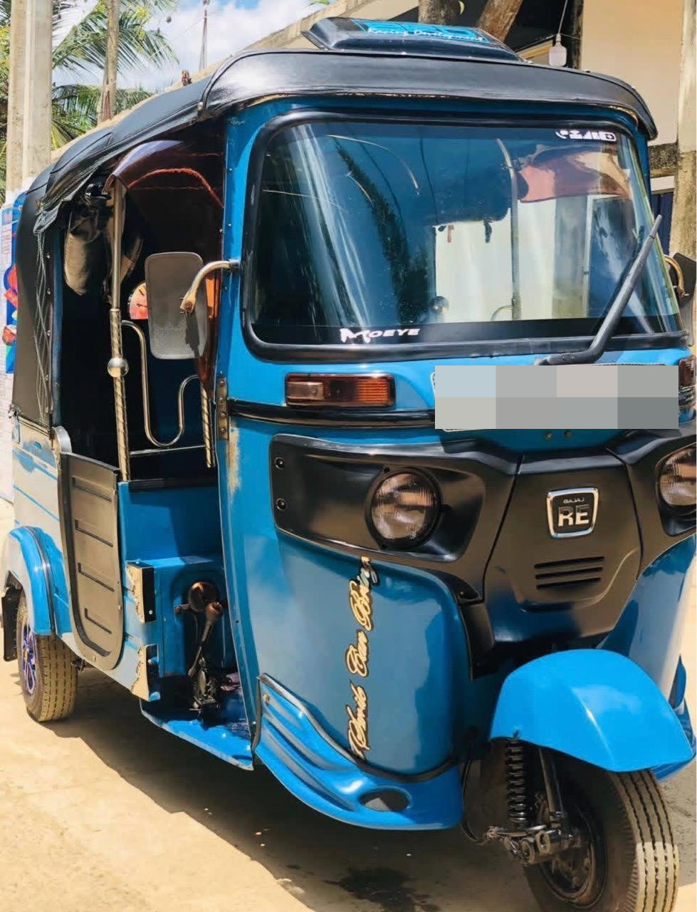 Bajaj Three Wheel 2008