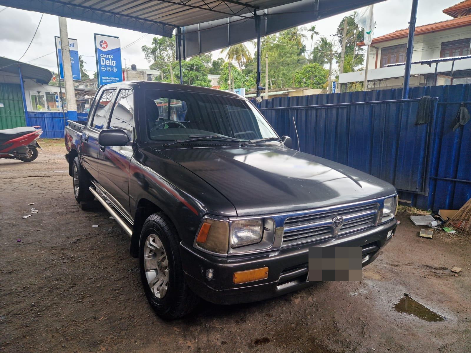 Toyota Hilux 1992 - Used Pick-up  sale in Sri Lanka - patpat.lk