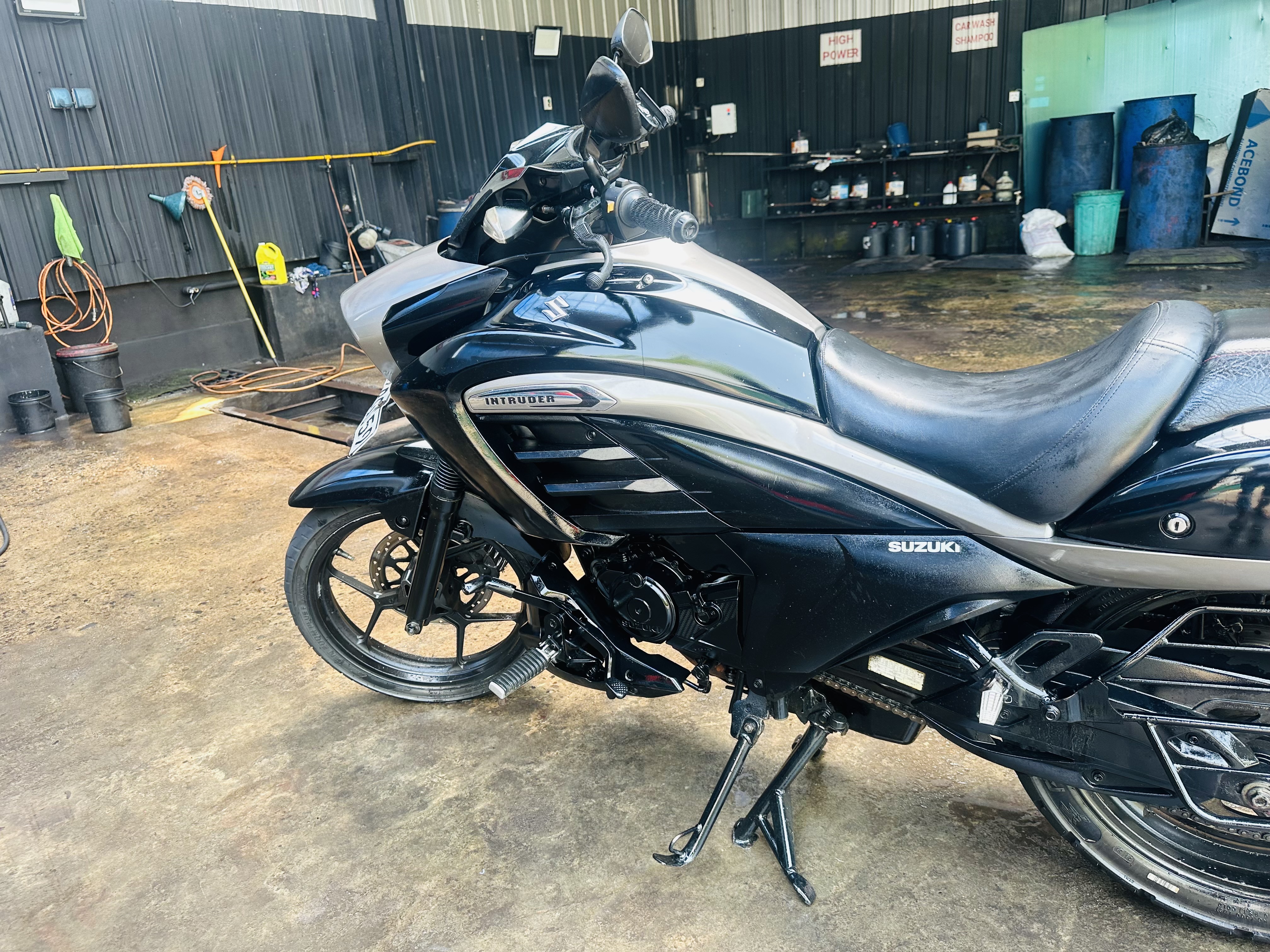 Advertisement image 3