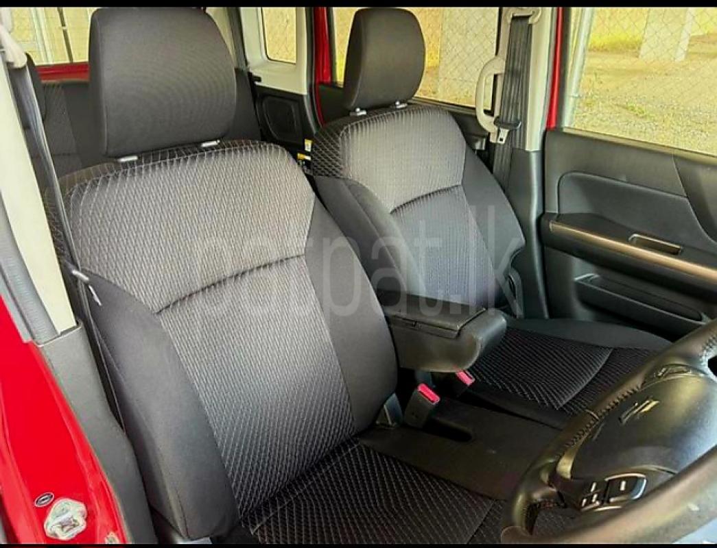 Advertisement image 6