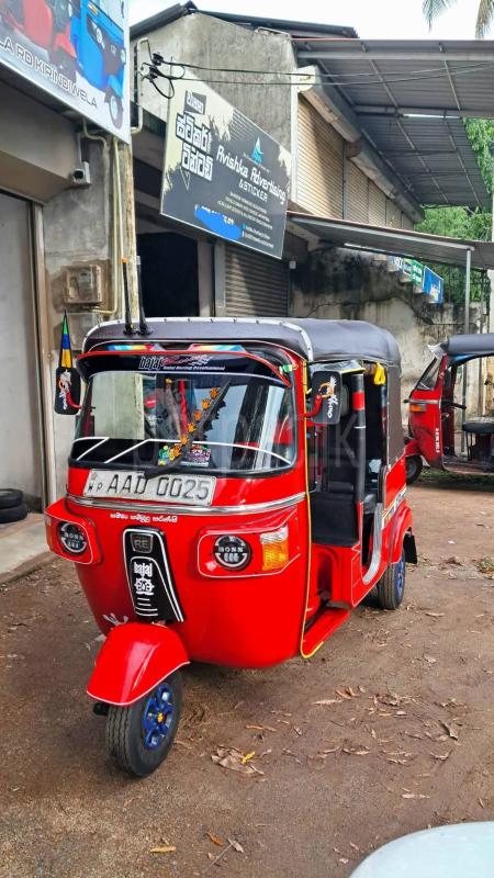Bajaj 4 stroke 2012 - භාවිතා කරන ලද ත්‍රිරෝද රථය sale in Sri Lanka - patpat.lk