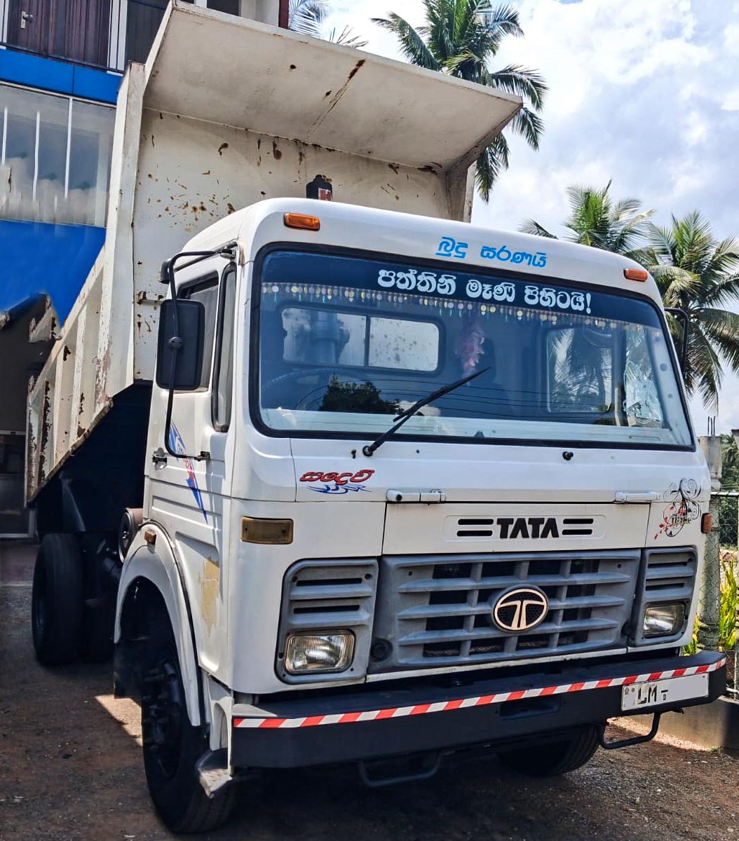 Tata 1615 2016 ads-image-1