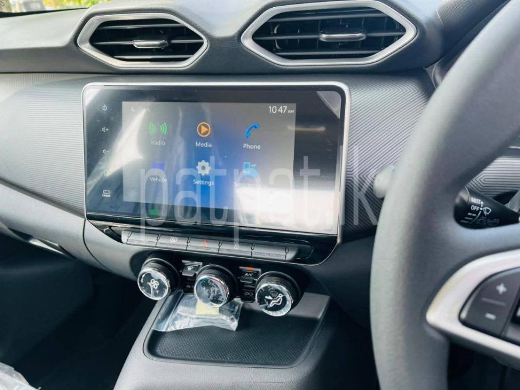 Advertisement image 4