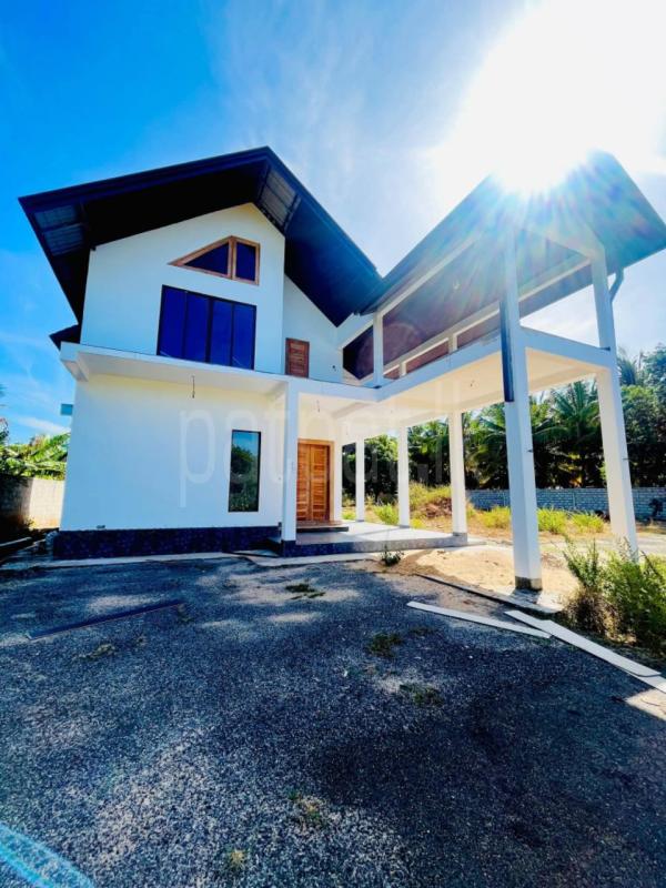 Commercial Land for Sale in Kataragama