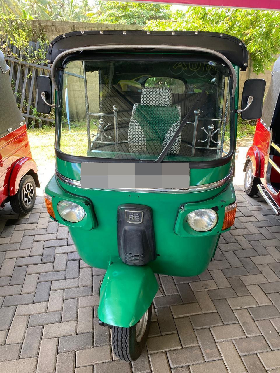 Bajaj 4 stroke 2010 - பயன்படுத்தப்பட்டது முச்சக்கர வண்டி sale in Sri Lanka - patpat.lk