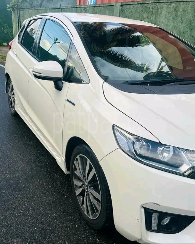 Honda Fit 2014 - பயன்படுத்தப்பட்டது கார் sale in Sri Lanka - patpat.lk