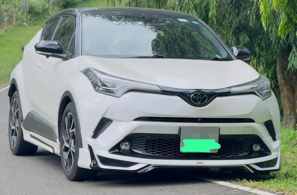 Toyota CHR 2018 - Used SUV sale in Sri Lanka - patpat.lk