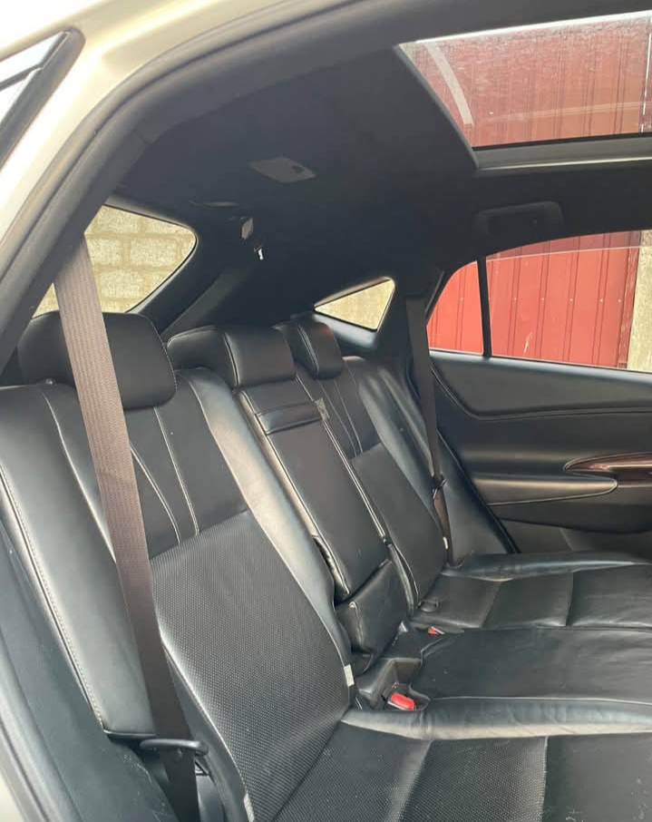 Toyota Harrier 2014 - பயன்படுத்தப்பட்டது SUV sale in Sri Lanka - patpat.lk