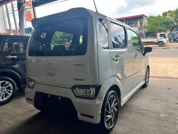 Suzuki Wagon R 2026 - අලුත් කාර් sale in Sri Lanka - patpat.lk