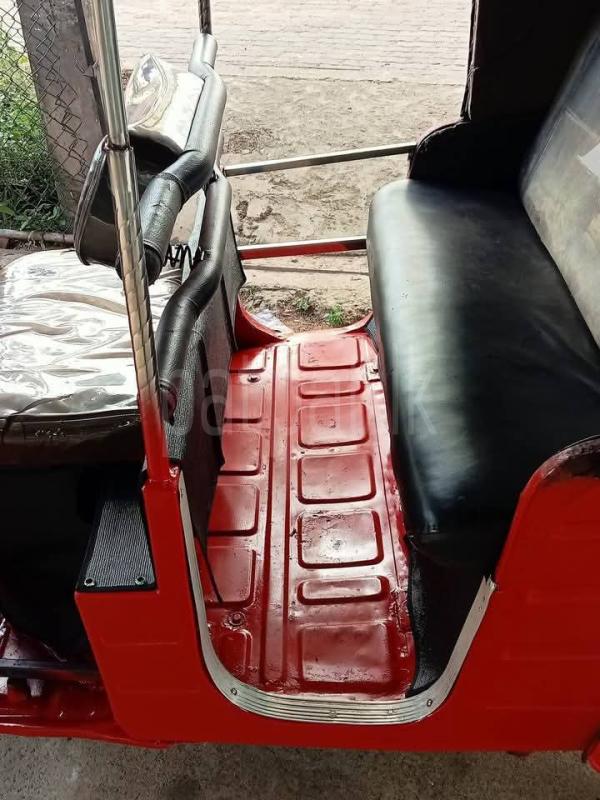 Bajaj 4 stroke 2006 - Used Three wheeler sale in Sri Lanka - patpat.lk