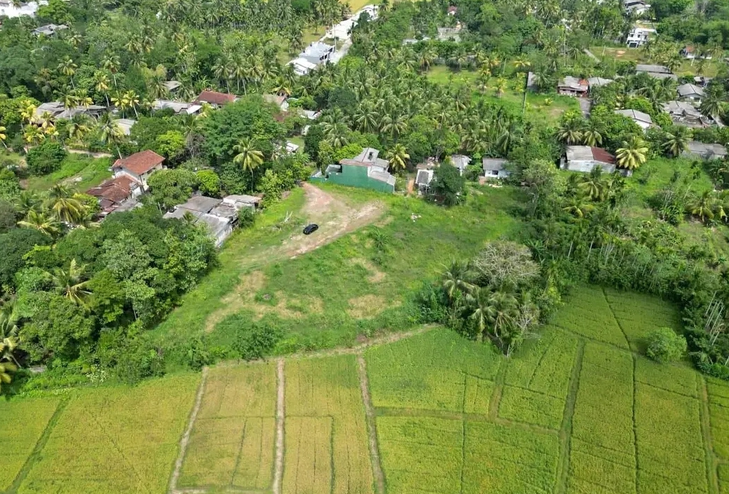 Residential Land for Sale in Kahathuduwa