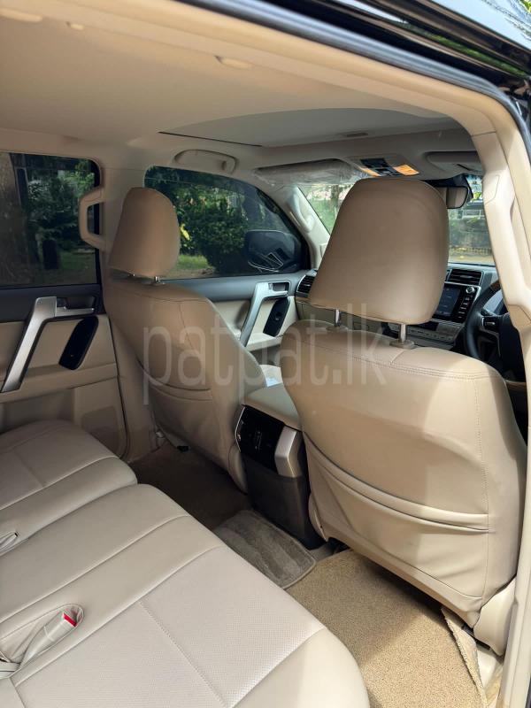 Toyota Premio 2016 - Used Car sale in Sri Lanka - patpat.lk