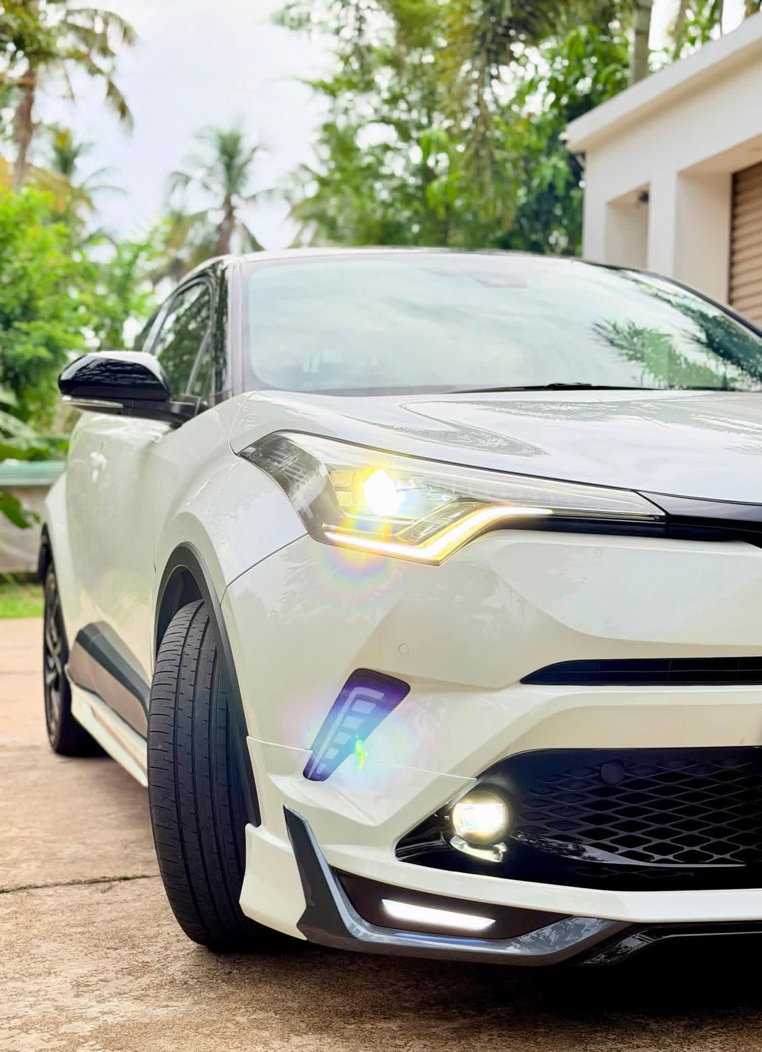 Toyota CHR 2018 - பயன்படுத்தப்பட்டது SUV sale in Sri Lanka - patpat.lk