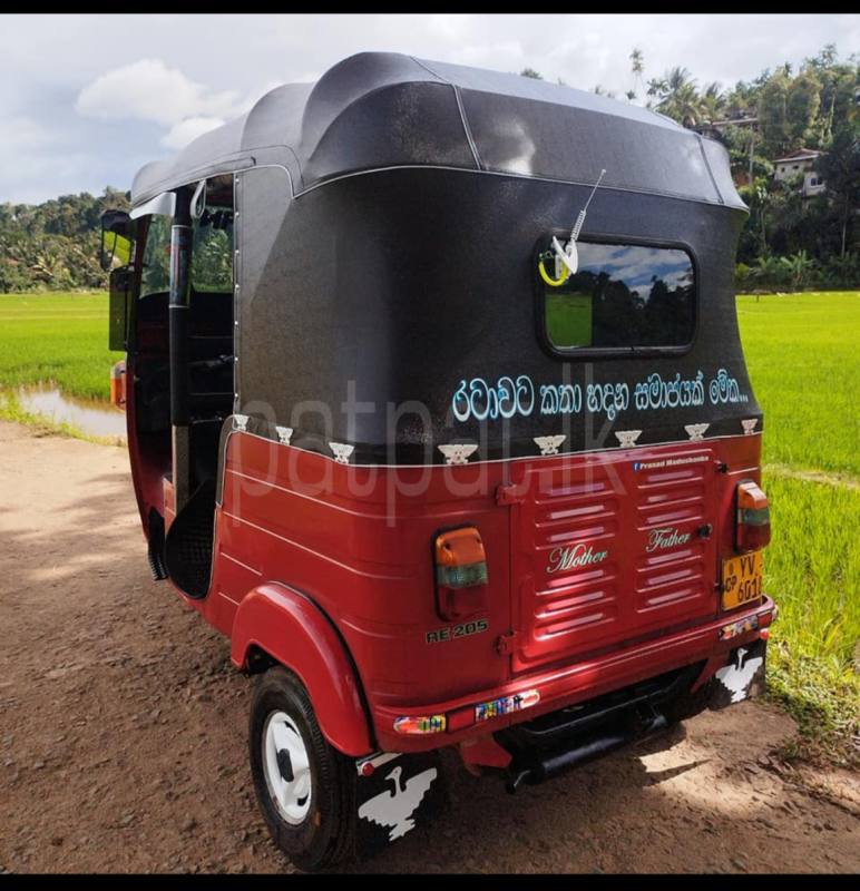 Bajaj 4 stroke 2011 - Used Three wheeler sale in Sri Lanka - patpat.lk