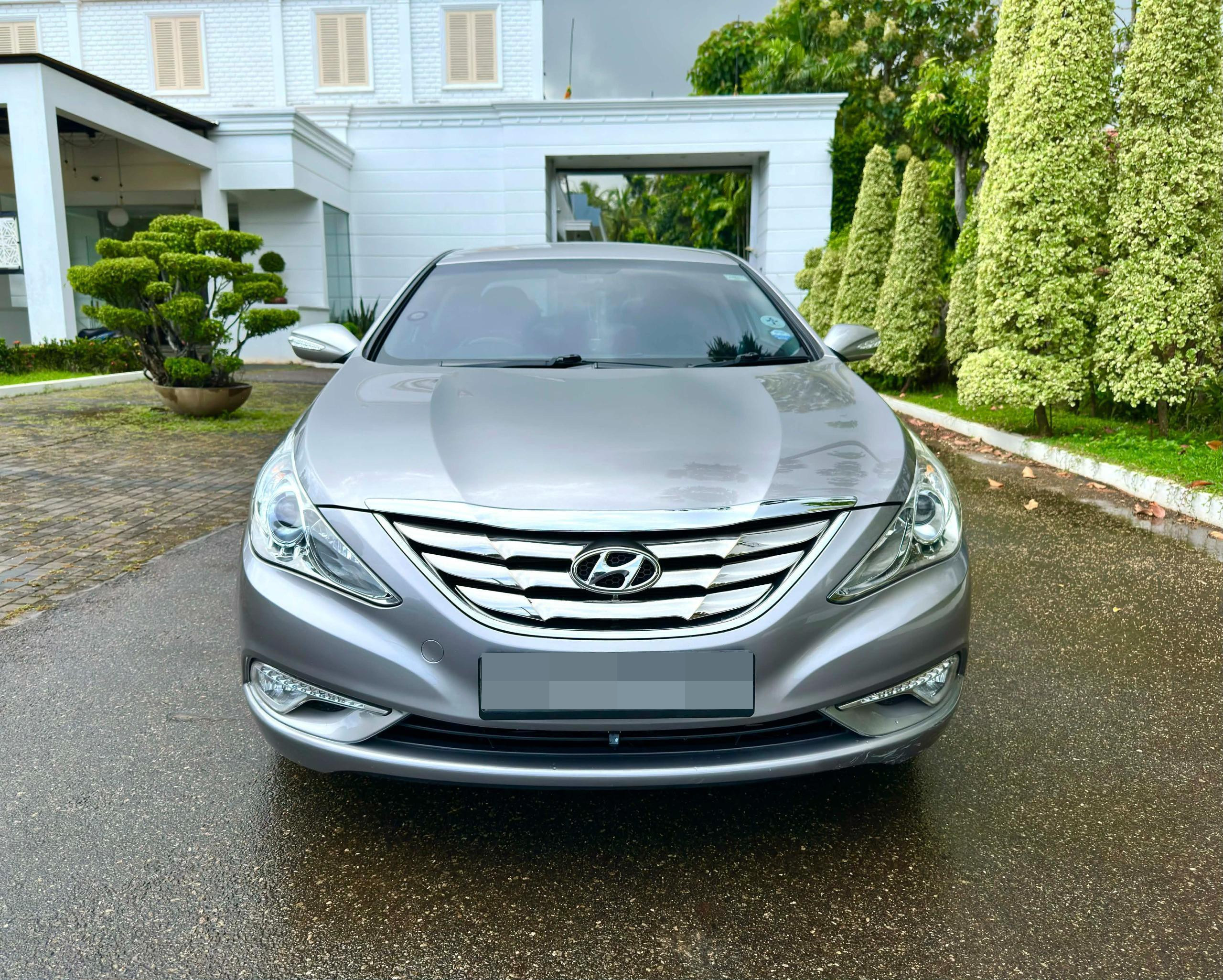 Hyundai Sonata 2012 - Used Car sale in Sri Lanka - patpat.lk