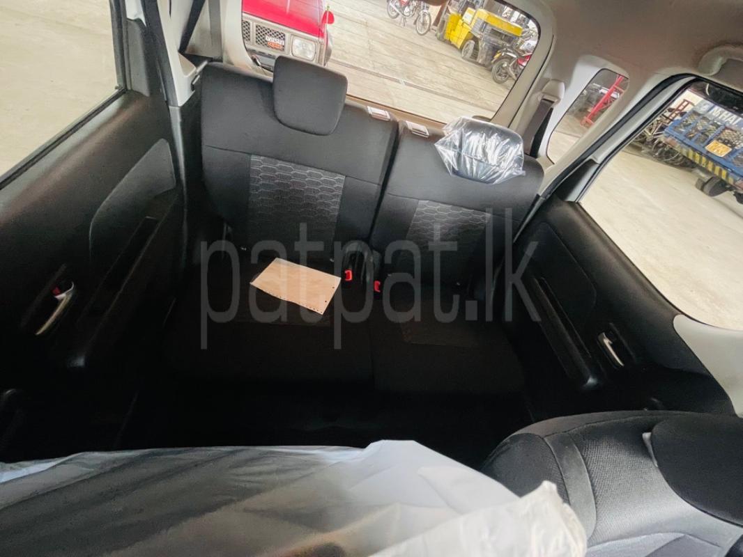 Advertisement image 6