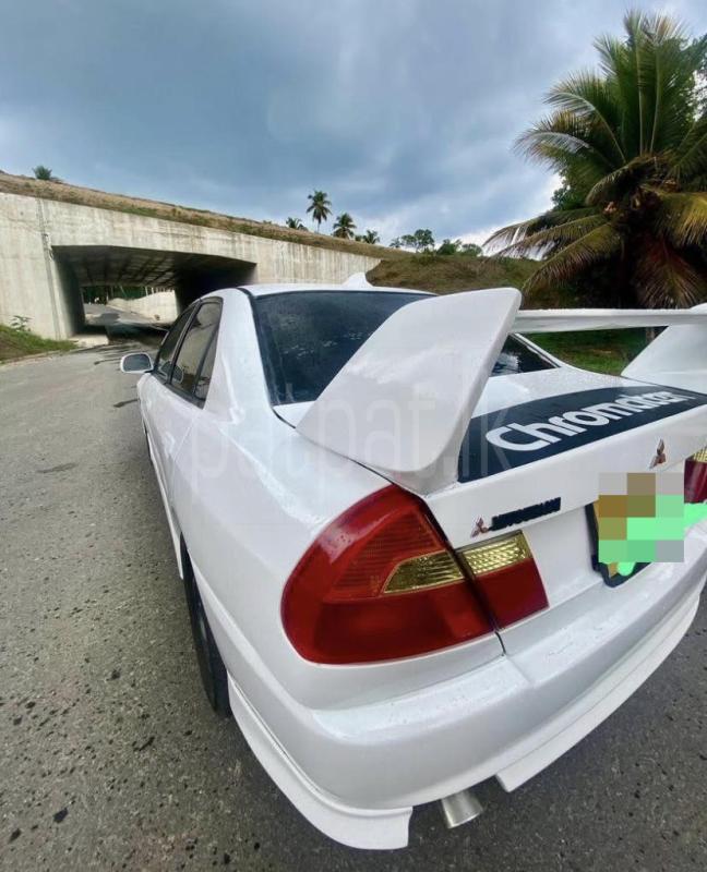 Mitsubishi Lancer 1998 - භාවිතා කරන ලද කාර් sale in Sri Lanka - patpat.lk