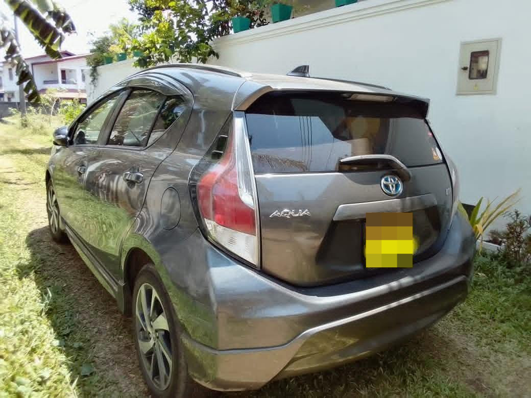 Toyota Aqua 2015 - Used Car sale in Sri Lanka - patpat.lk