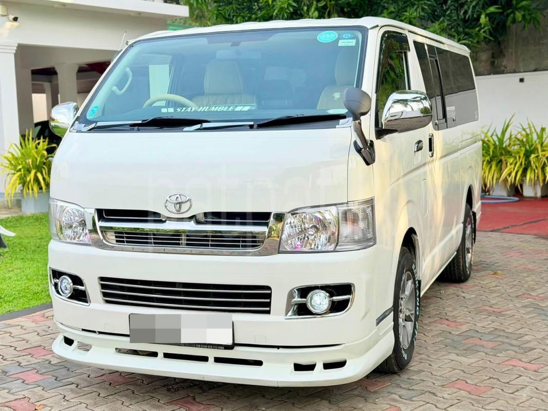 Toyota Hiace 2006 - Used Van sale in Sri Lanka - patpat.lk