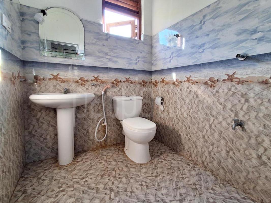 Restaurant for Sale in Tangalla