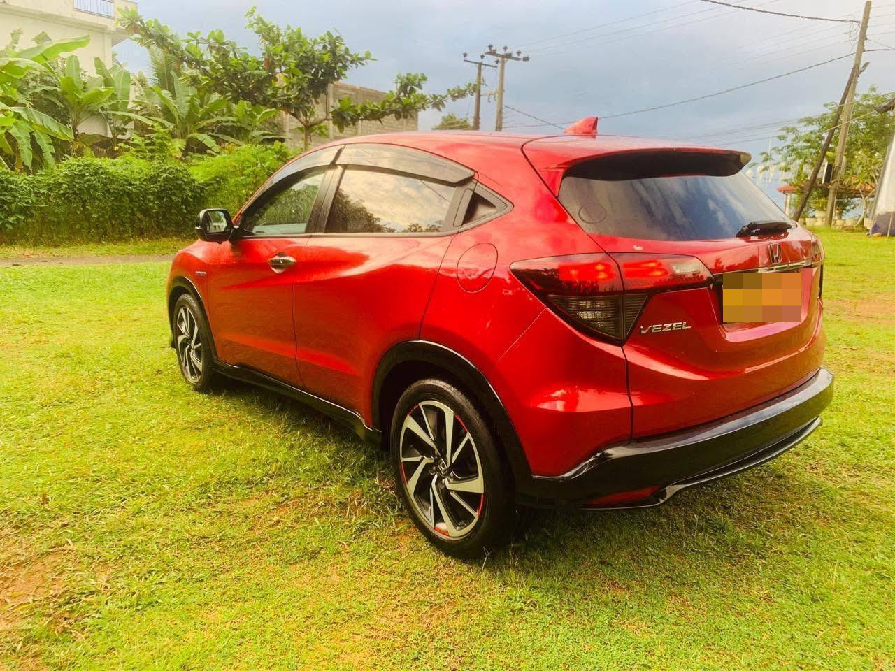 Honda Vezel 2018 - Used SUV sale in Sri Lanka - patpat.lk