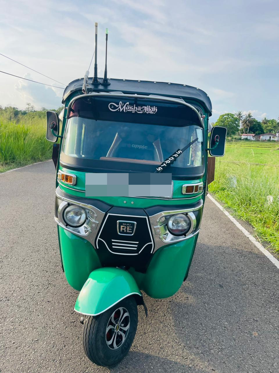 Bajaj Three Wheel 2015 - Used Three wheeler sale in Sri Lanka - patpat.lk